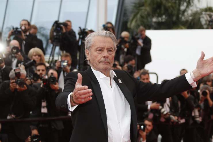 Alain Delon rapporto con figlio